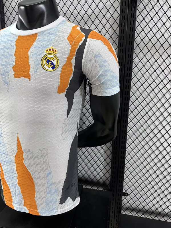 Real Madrid Camiseta de Entrenamiento Versión Jugador 2024/25 (Blanca) 7