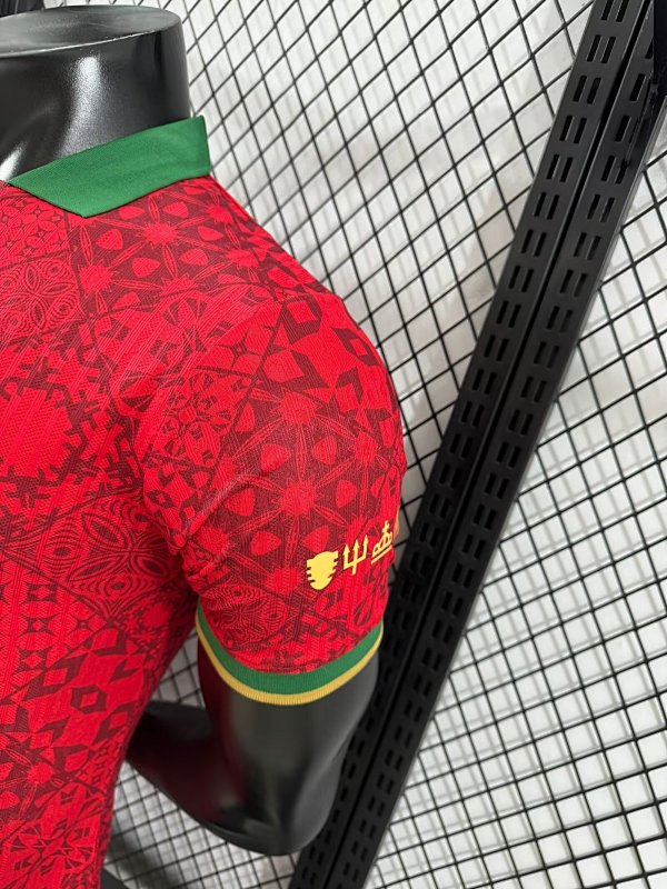 Portugal Edición Especial Versión Jugador 2024/25 (Roja) 9