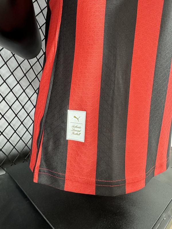 AC Milan 125 Aniversario Versión Jugador (Roja) 9
