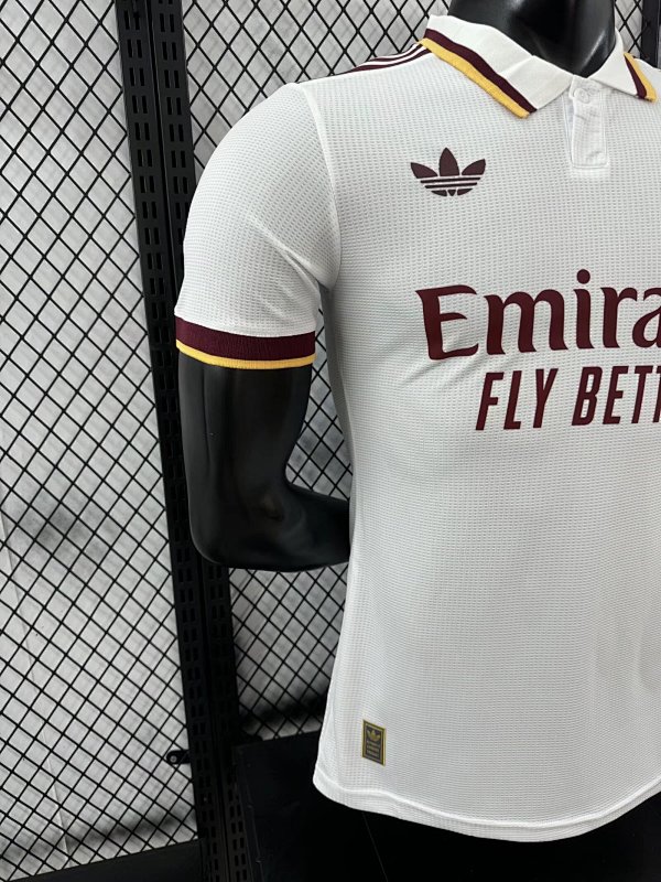 Arsenal Edición Especial Versión Jugador (Blanca) 6