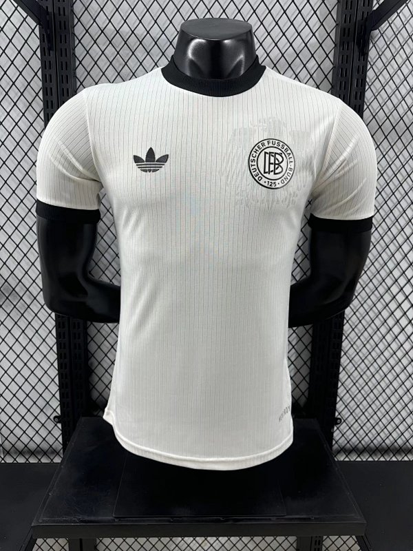 Alemania 125 Aniversario Diseño 3 Versión Jugador (Blanca)
