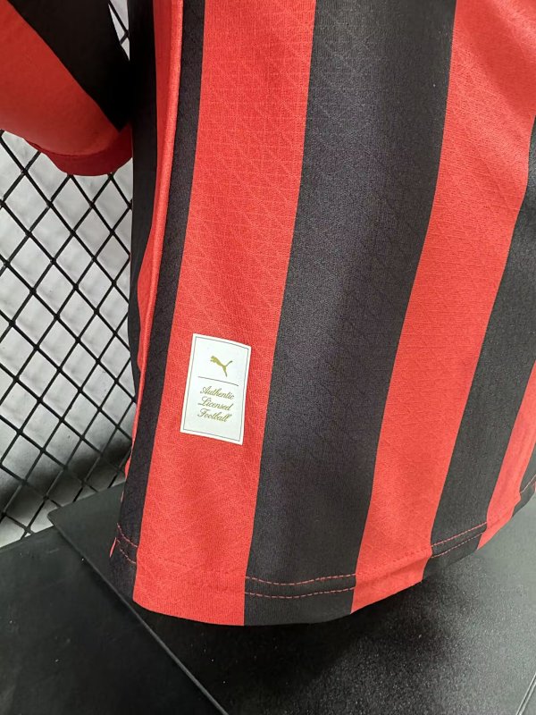 AC Milan 125 Aniversario Versión Jugador (Roja, Manga Larga) 9