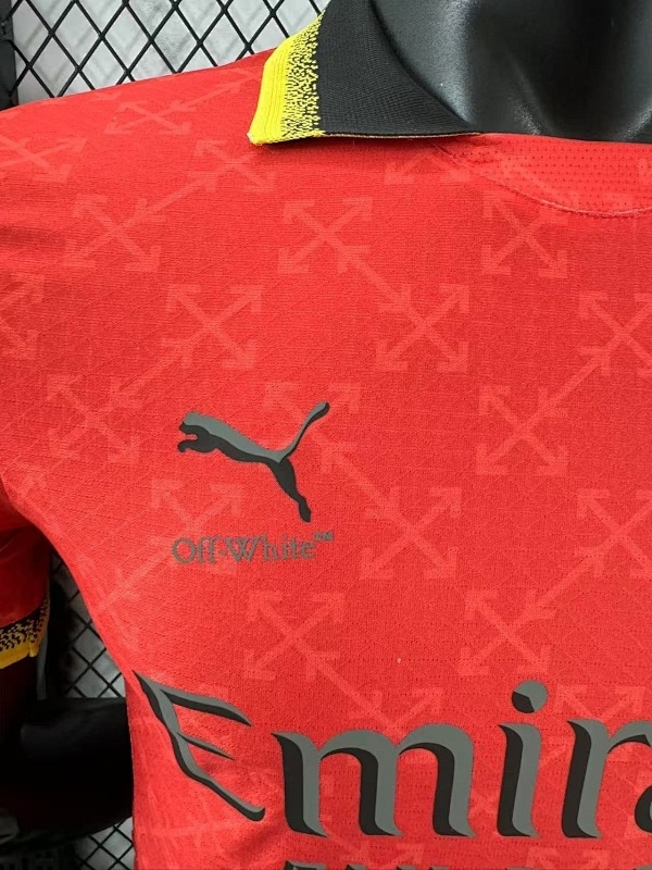 AC Milan Cuarta Versión Jugador 2024/25 (Roja) 4