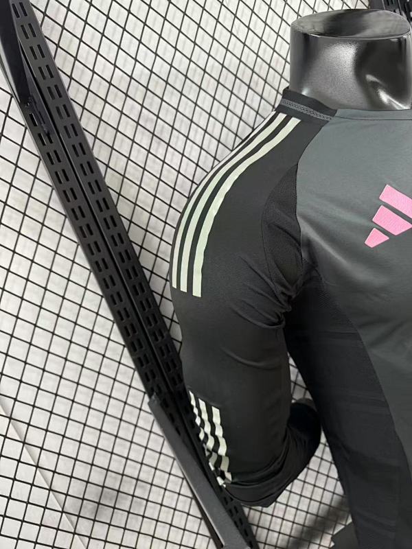 Inter Miami Visitante Versión Jugador 2025/26 (Negra, Manga Larga) 8