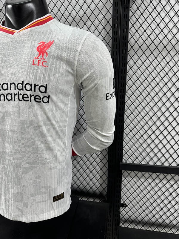 Liverpool Tercera Versión Jugador 2024/25 (Blanca, Manga Larga) 7