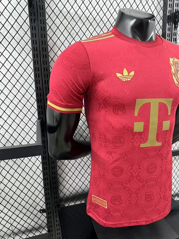 Bayern Munich Local Versión Jugador (Roja) 6