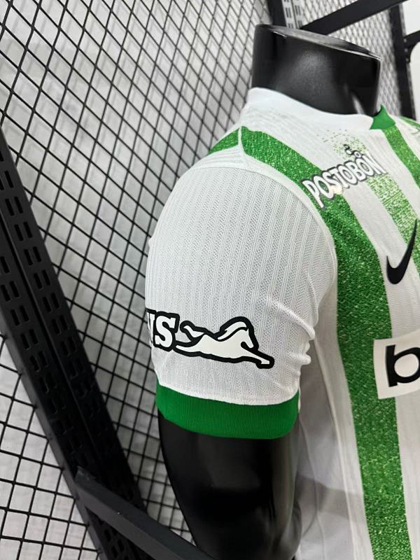 Al Ahli Local Versión Jugador 2025 (Blanca) 8