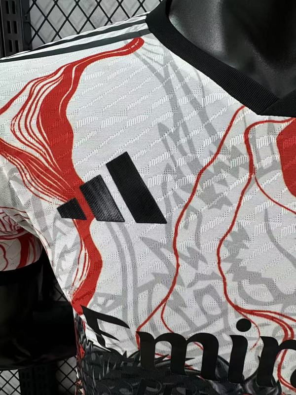 Real Madrid Edición Especial Diseño 2 Versión Jugador 2025/26 (Blanca) 4