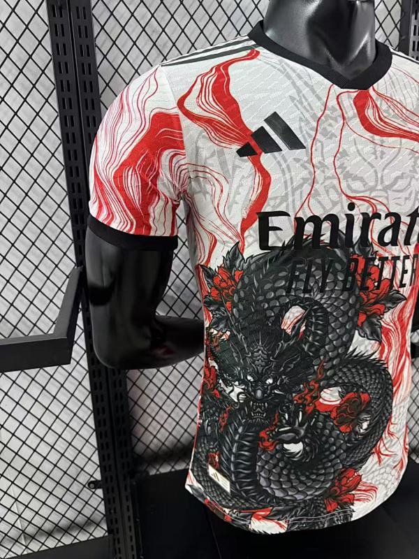 Real Madrid Edición Especial Diseño 2 Versión Jugador 2025/26 (Blanca) 6