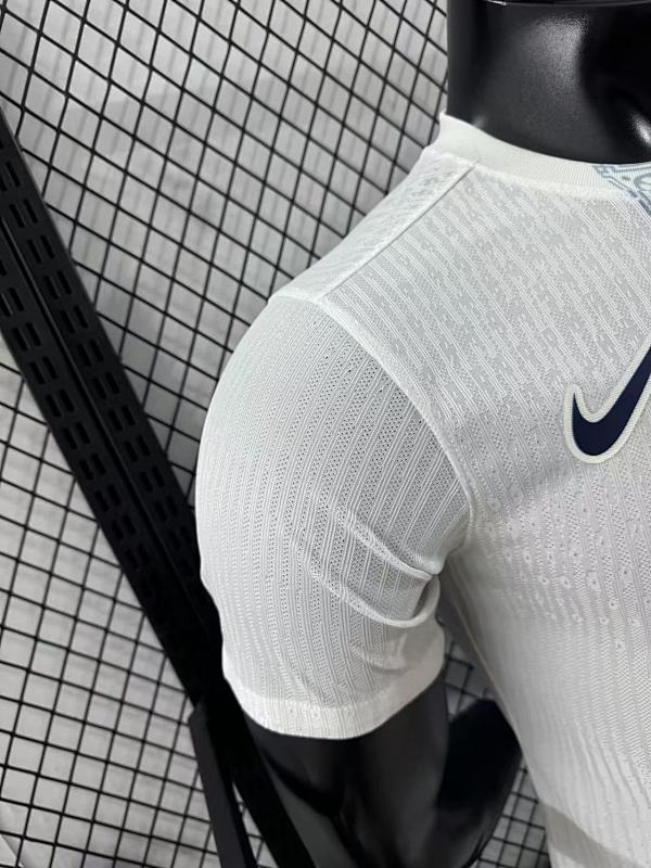 Tottenham Hotspur Edición Especial Versión Jugador 2025/26 (Blanca) 8