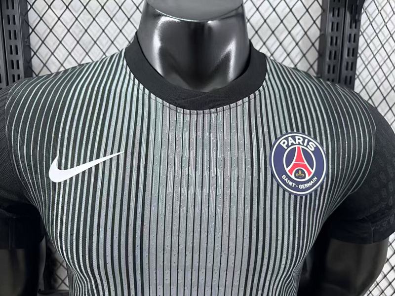 Paris Saint-Germain Portero Versión Jugador 2025/26 (Negra) 3