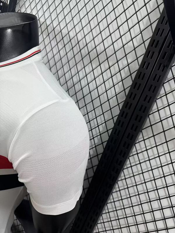 São Paulo Local Versión Jugador 2025/26 (Blanca) 9
