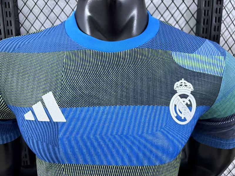 Real Madrid Camiseta de Entrenamiento Versión Jugador 2025/26 (Azul) 3