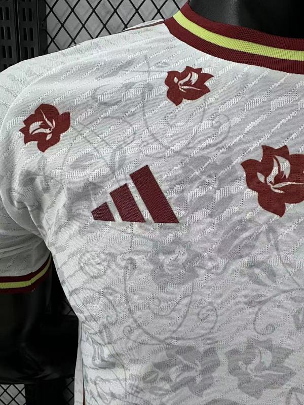 España Edición Especial Versión Jugador 2024/25 (Blanca) 4
