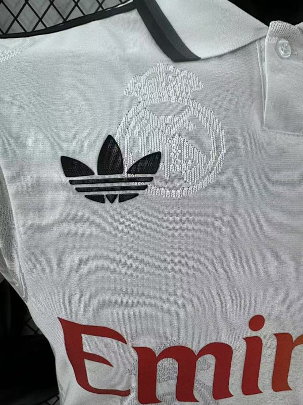 Real Madrid Edición Especial Diseño 7 Versión Jugador (Blanca) 4