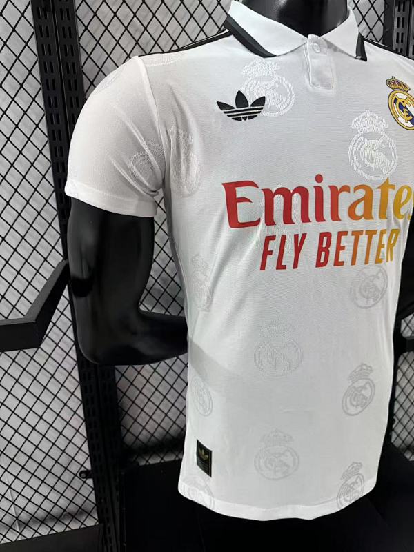 Real Madrid Edición Especial Diseño 7 Versión Jugador (Blanca) 6