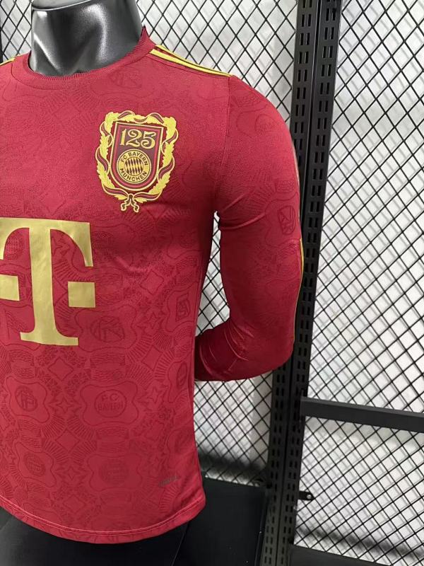 Bayern Munich 125 Aniversario Versión Jugador (Roja, Manga Larga) 7