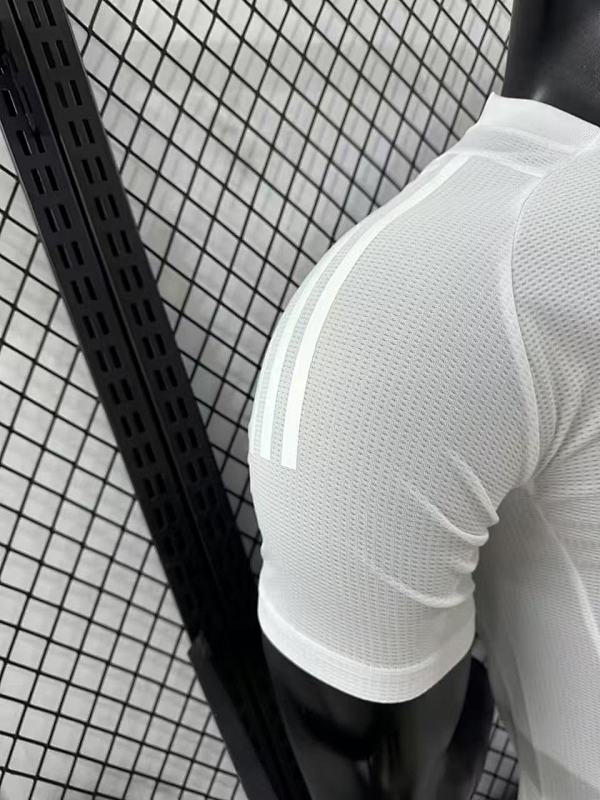 Arsenal Camiseta de Entrenamiento Versión Jugador 2025/26 (Blanca) 8