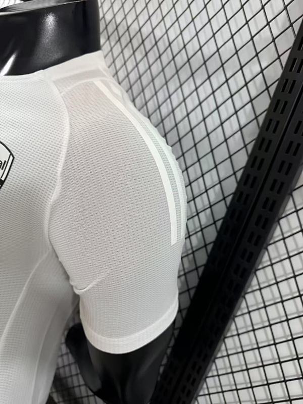 Arsenal Camiseta de Entrenamiento Versión Jugador 2025/26 (Blanca) 9