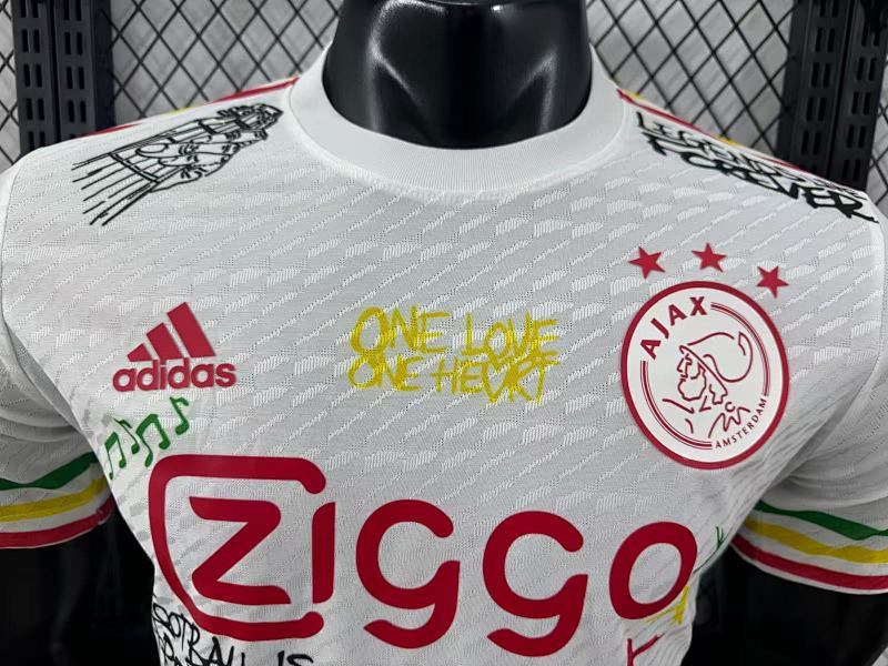 Ajax Edición Especial Versión Jugador (Blanca) 3