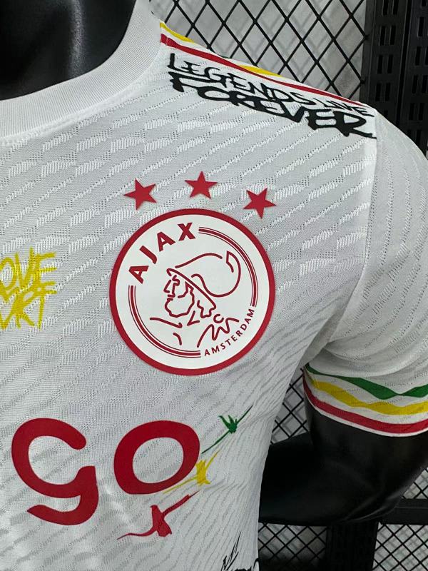 Ajax Edición Especial Versión Jugador (Blanca) 5