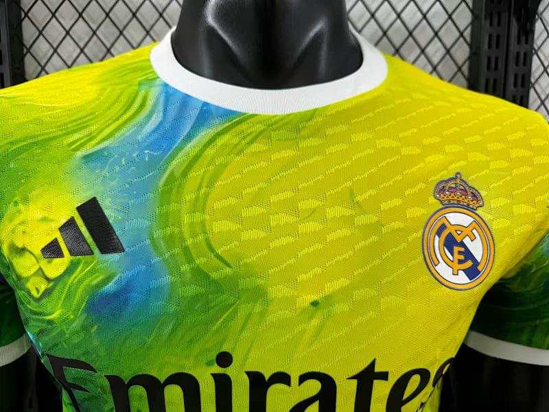 Real Madrid Edición Especial Diseño 2 Versión Jugador (Amarilla) 3