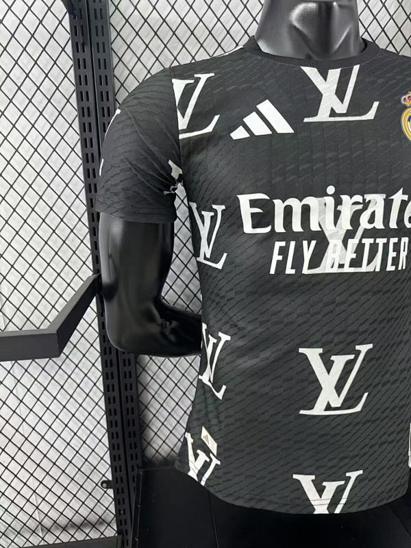 Real Madrid Edición Especial Diseño 8 Versión Jugador (Negra) 6
