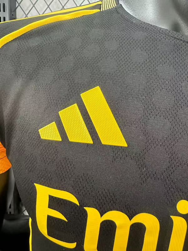 Real Madrid Edición Especial Diseño 7 Versión Jugador (Negra) 4