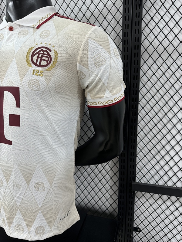 Bayern Munich 125 Aniversario Versión Jugador (Blanca) 7
