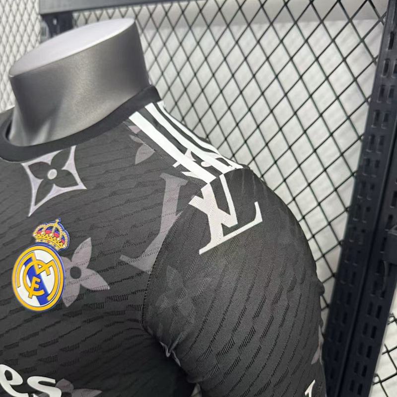 Real Madrid Edición Especial Diseño 6 Versión Jugador (Negra) 7