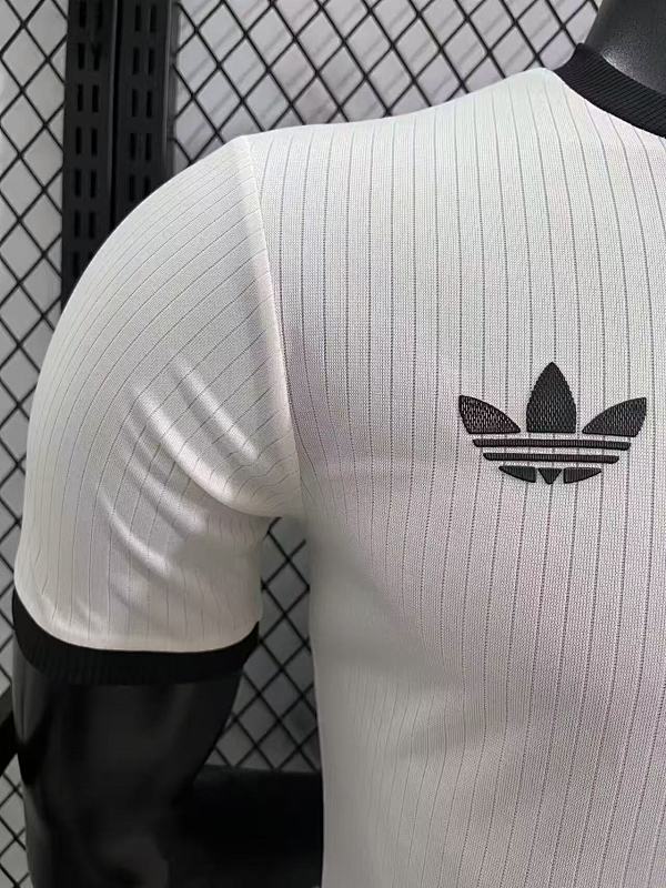 Alemania 125 Aniversario Versión Jugador (Blanca) 4