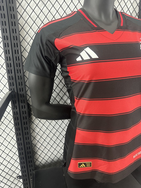 Flamengo Local Versión Mujer 2025/26 (Negra) 6