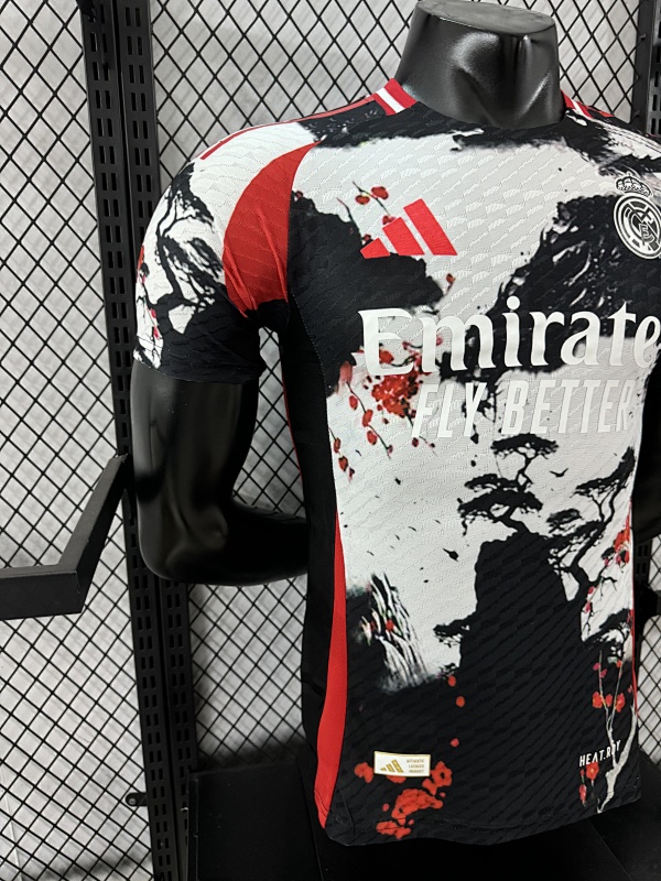 Real Madrid Edición Especial Diseño 5 Versión Jugador (Negra) 6