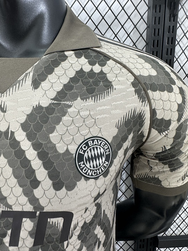 Bayern Munich Edición Especial Versión Jugador (Beige) 5