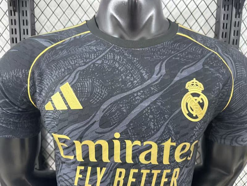 Real Madrid Edición Especial Diseño 4 Versión Jugador (Negra) 3