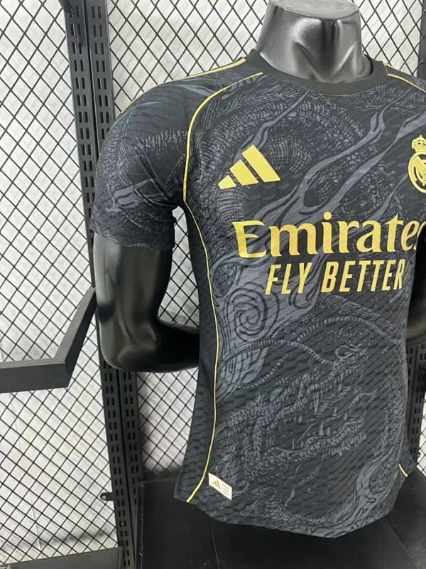 Real Madrid Edición Especial Diseño 4 Versión Jugador (Negra) 6