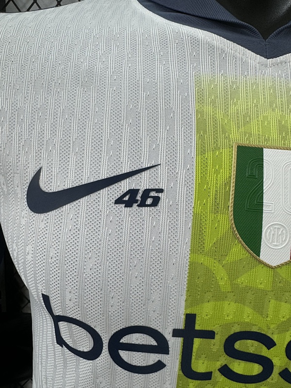 Inter Milan Edición Especial Diseño 2 Versión Jugador (Blanca) 4