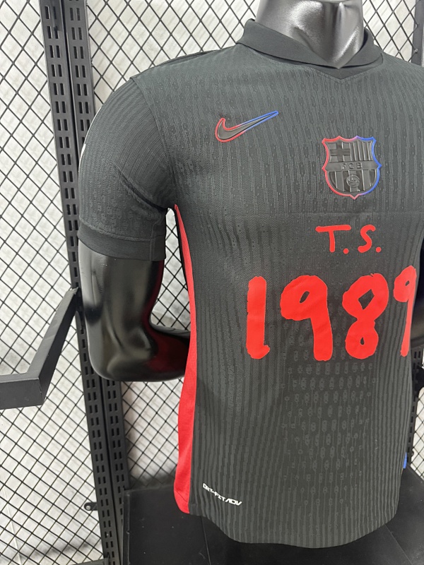 FC Barcelona Edición Especial Versión Jugador (Gris) 6