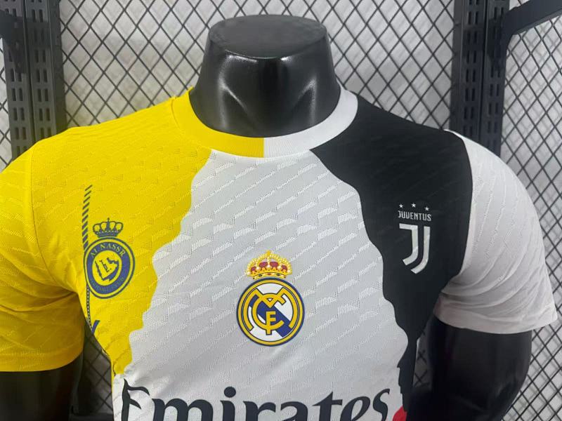 Real Madrid Edición Especial Cristiano Ronaldo Versión Jugador (Blanca) 6