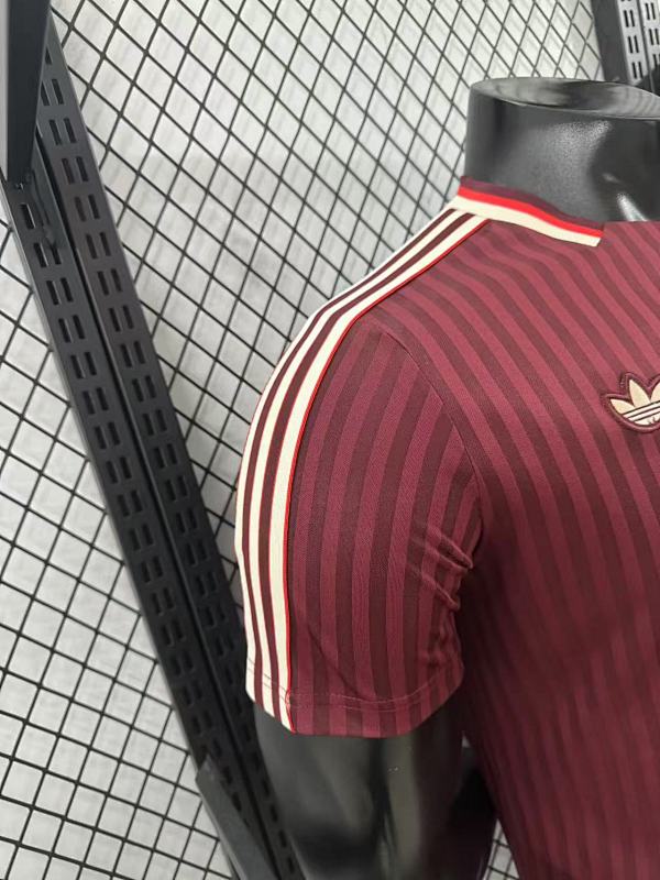 Bayern Munich Retro Edición Especial (Granate) 8
