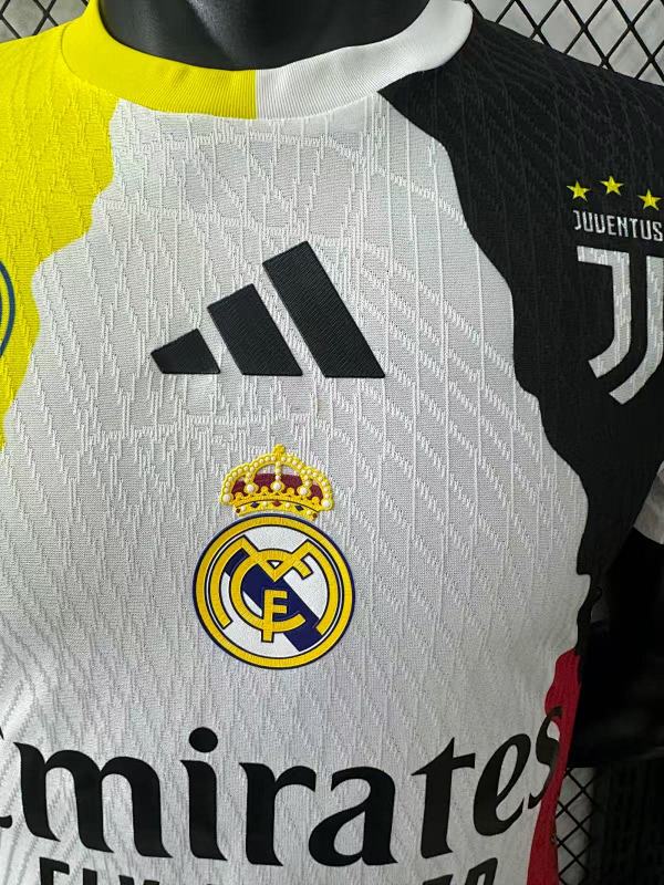 Real Madrid Edición Especial CR7 Versión Jugador (Blanca) 4