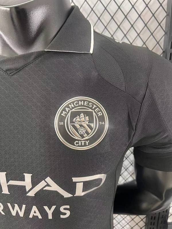 Manchester City Cuarta Versión Jugador 2025/26 (Negra) 5