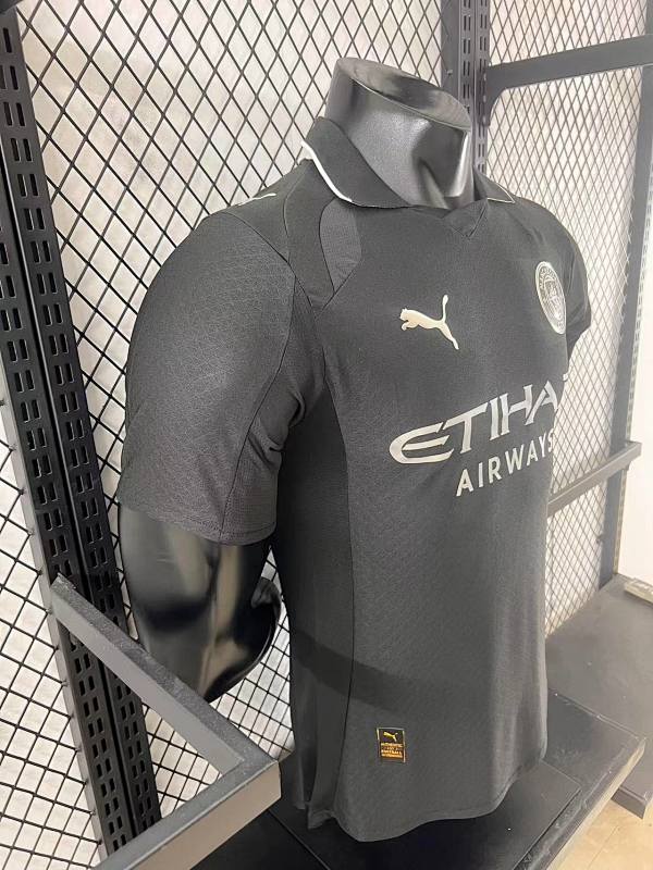 Manchester City Cuarta Versión Jugador 2025/26 (Negra) 6