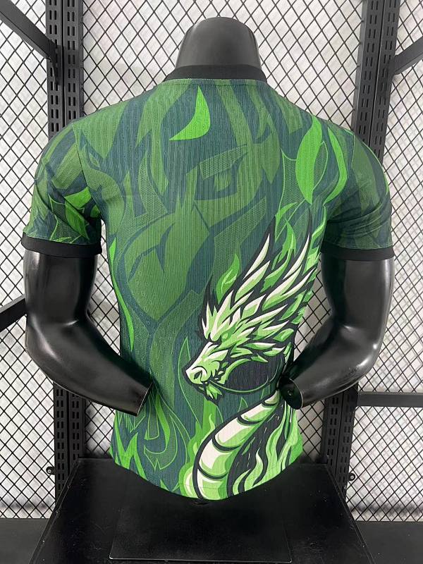 Liverpool Edición Especial Versión Jugador (Verde) 2