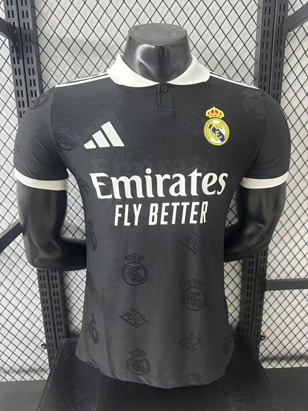 Real Madrid Edición Especial Versión Jugador (Negra, Manga Larga)