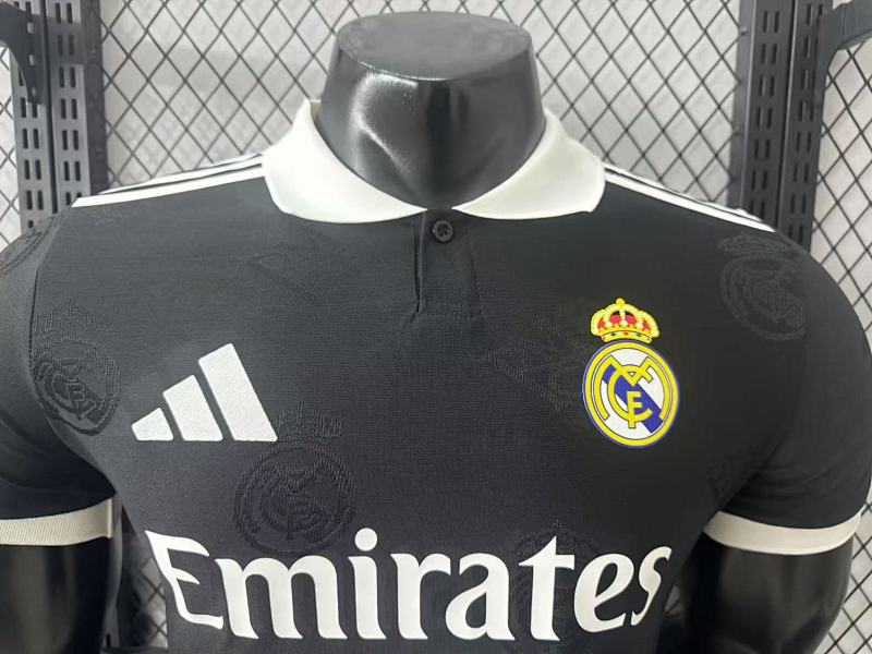Real Madrid Edición Especial Versión Jugador (Negra, Manga Larga) 3