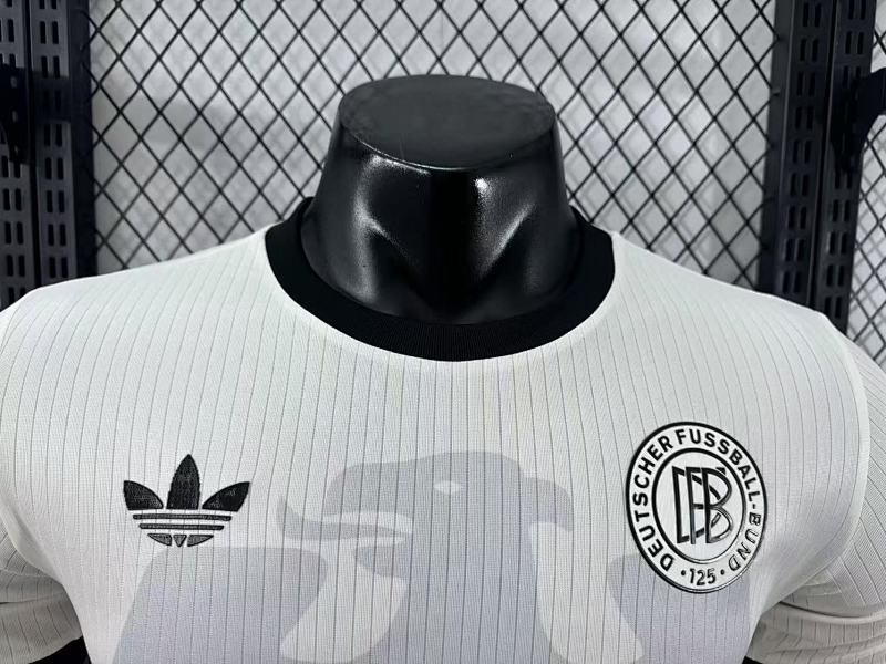 Alemania Edición Especial Versión Jugador (Blanca) 3