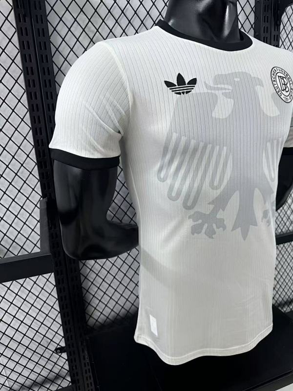 Alemania Edición Especial Versión Jugador (Blanca) 6