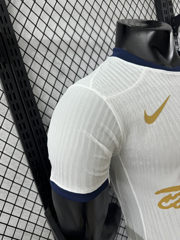 FC Barcelona Edición Especial Diseño 2 Versión Jugador (Blanca) 8