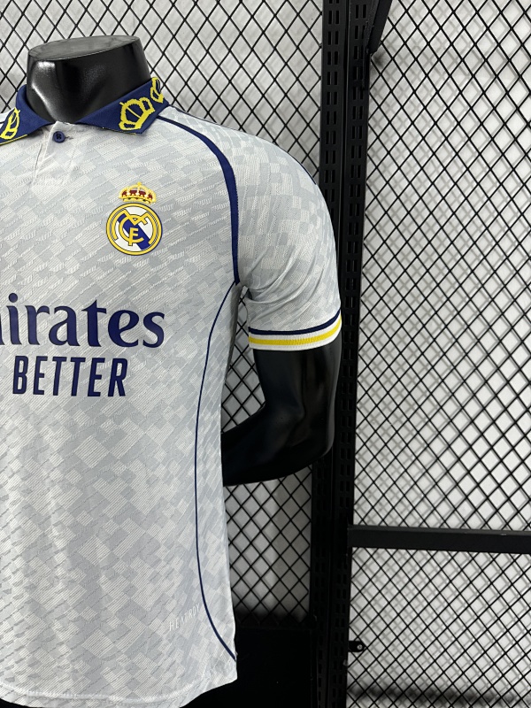 Real Madrid Edición Especial Versión Jugador (Gris) 7